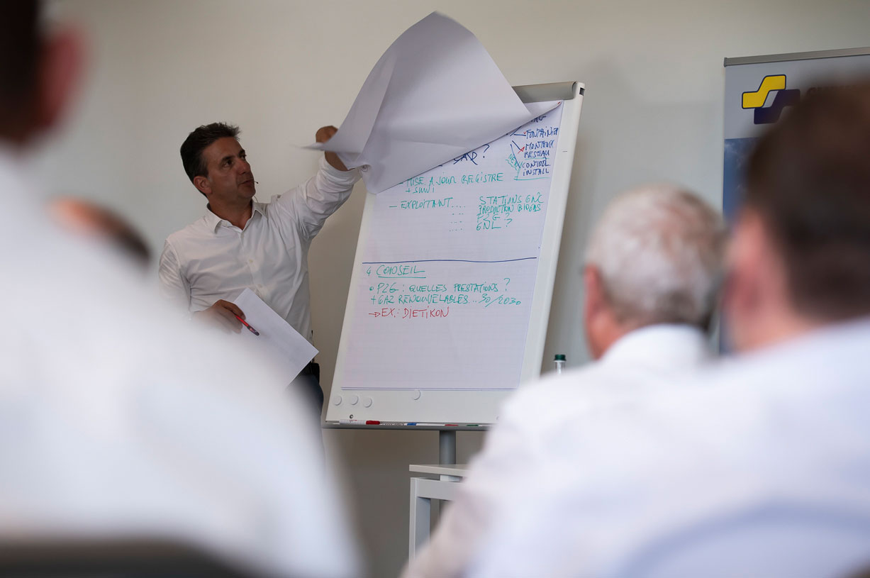 Kommissionen und Arbeitsgruppen